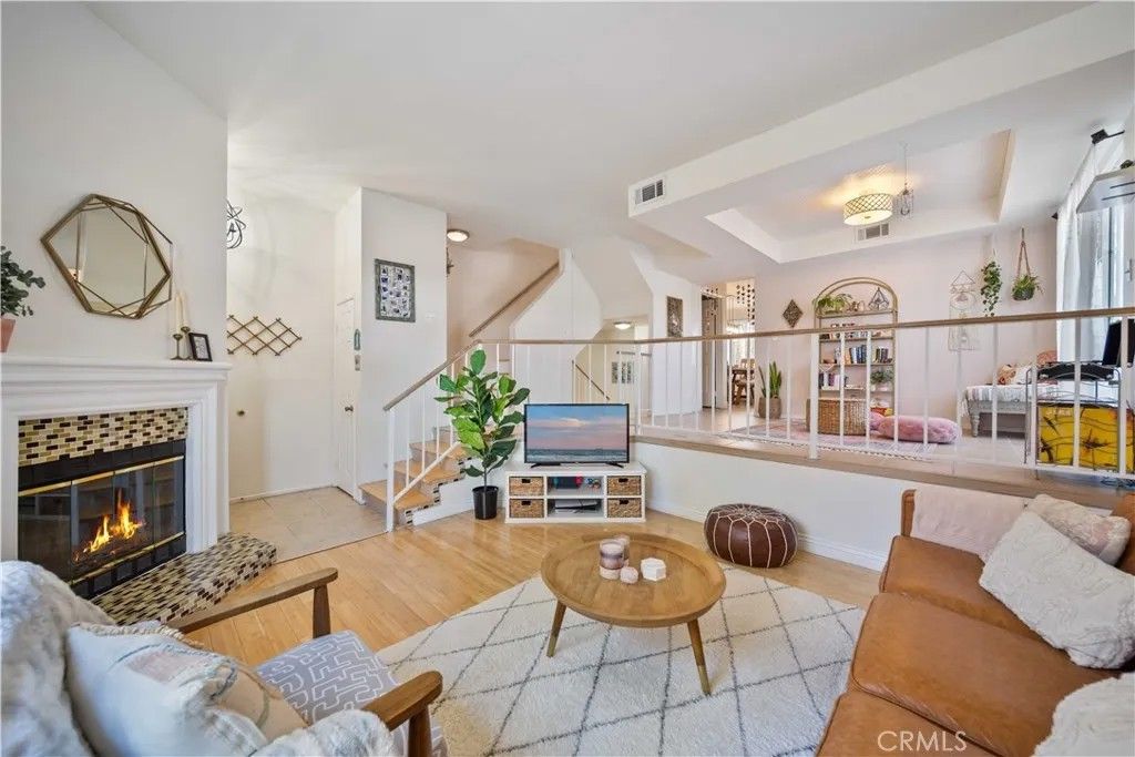 Photo of 19950 Sherman Way Unit A Way, Winnetka, CA 91306 (MLS # GD26007096)