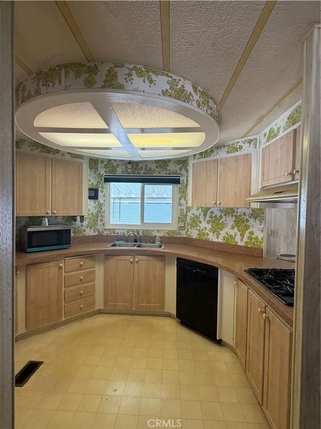 Photo of 1401 El Norte Pkwy, San Marcos, CA 92069 (MLS # NP26008495)