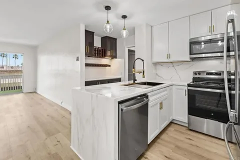 1855 Diamond Street Unit 5-230, San Diego, CA 92109 - #: PTP2600031