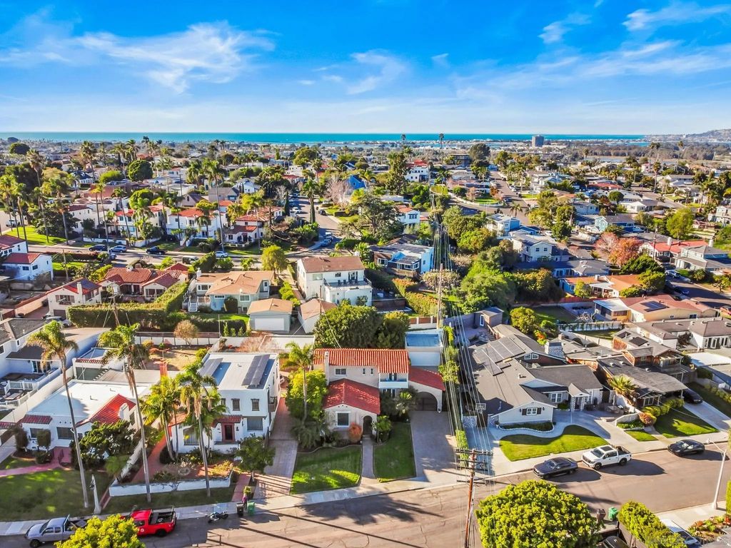 Photo of 3647 Hyacinth Dr, San Diego, CA 92106 (MLS # 260009174)