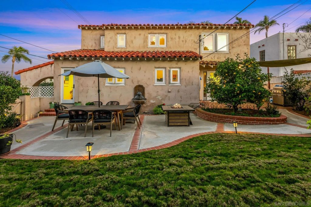 Photo of 3647 Hyacinth Dr, San Diego, CA 92106 (MLS # 260009174)