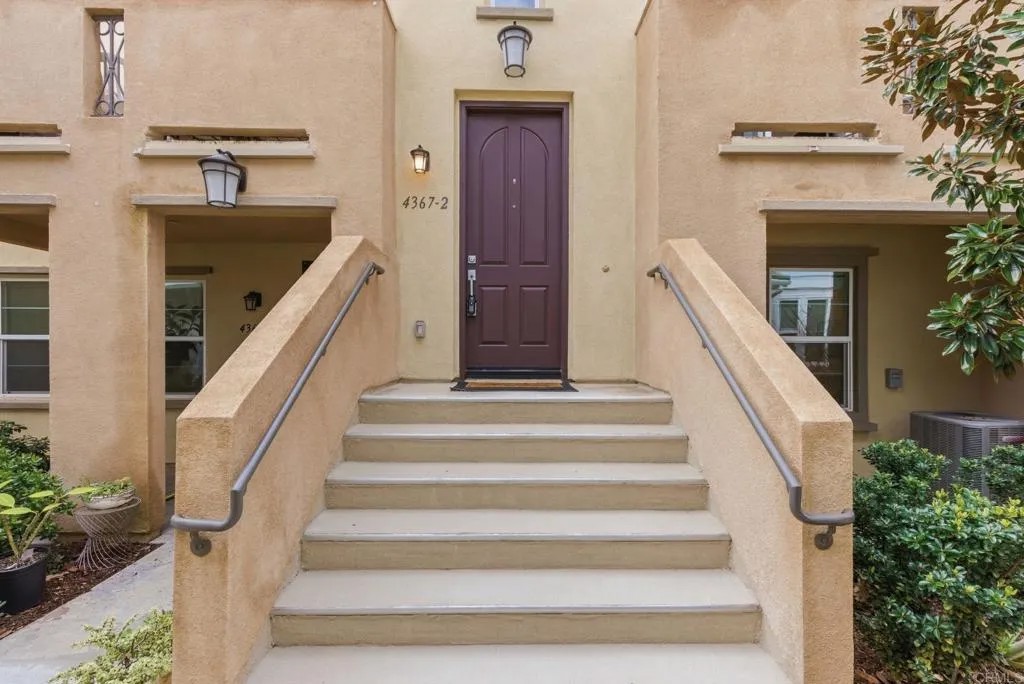 4367 Pacifica Way 2