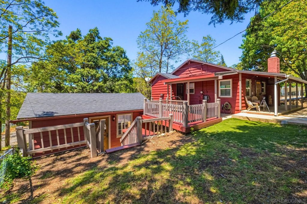 Photo of 2506 C St, Julian, CA 92036 (MLS # 260008866)