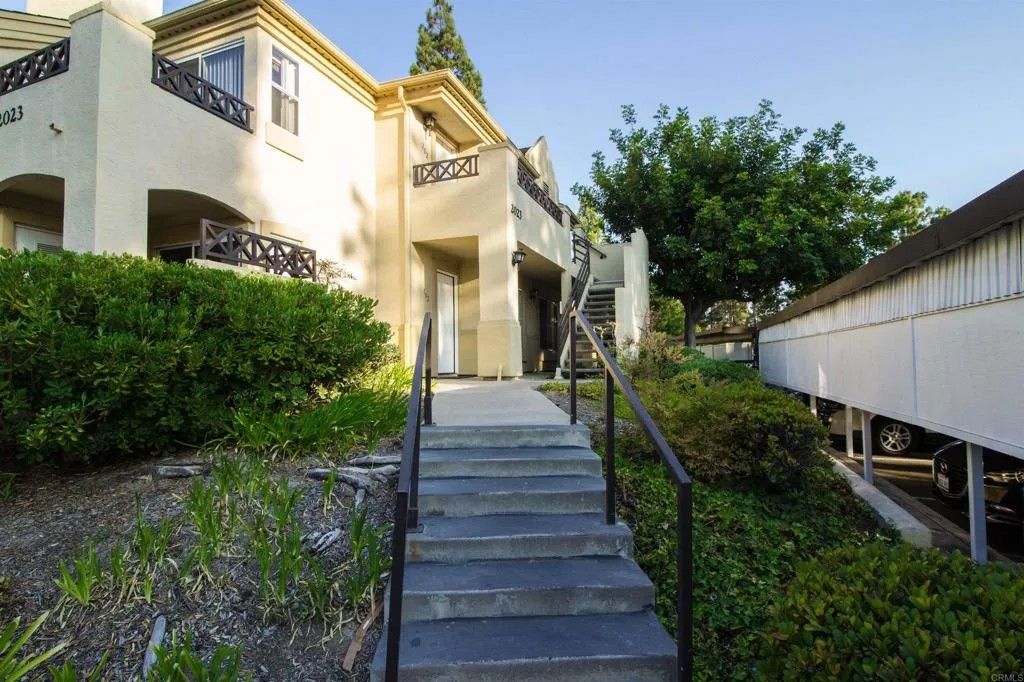 Photo of 2023 Lakeridge Circle #203, Chula Vista, CA 91913 (MLS # PTP2507546)