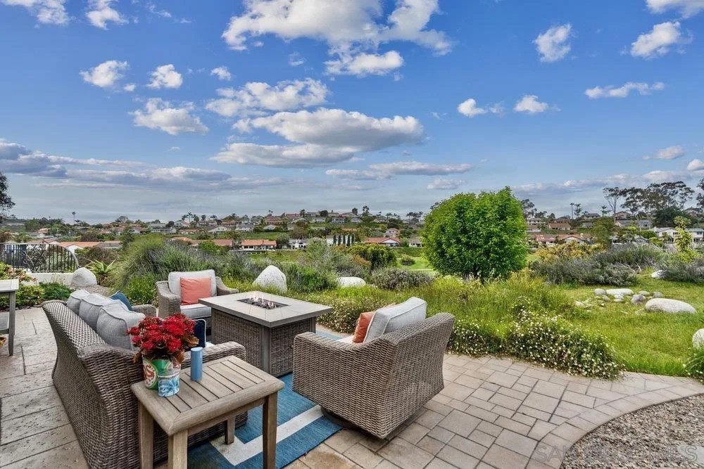 350 Punta Baja Dr