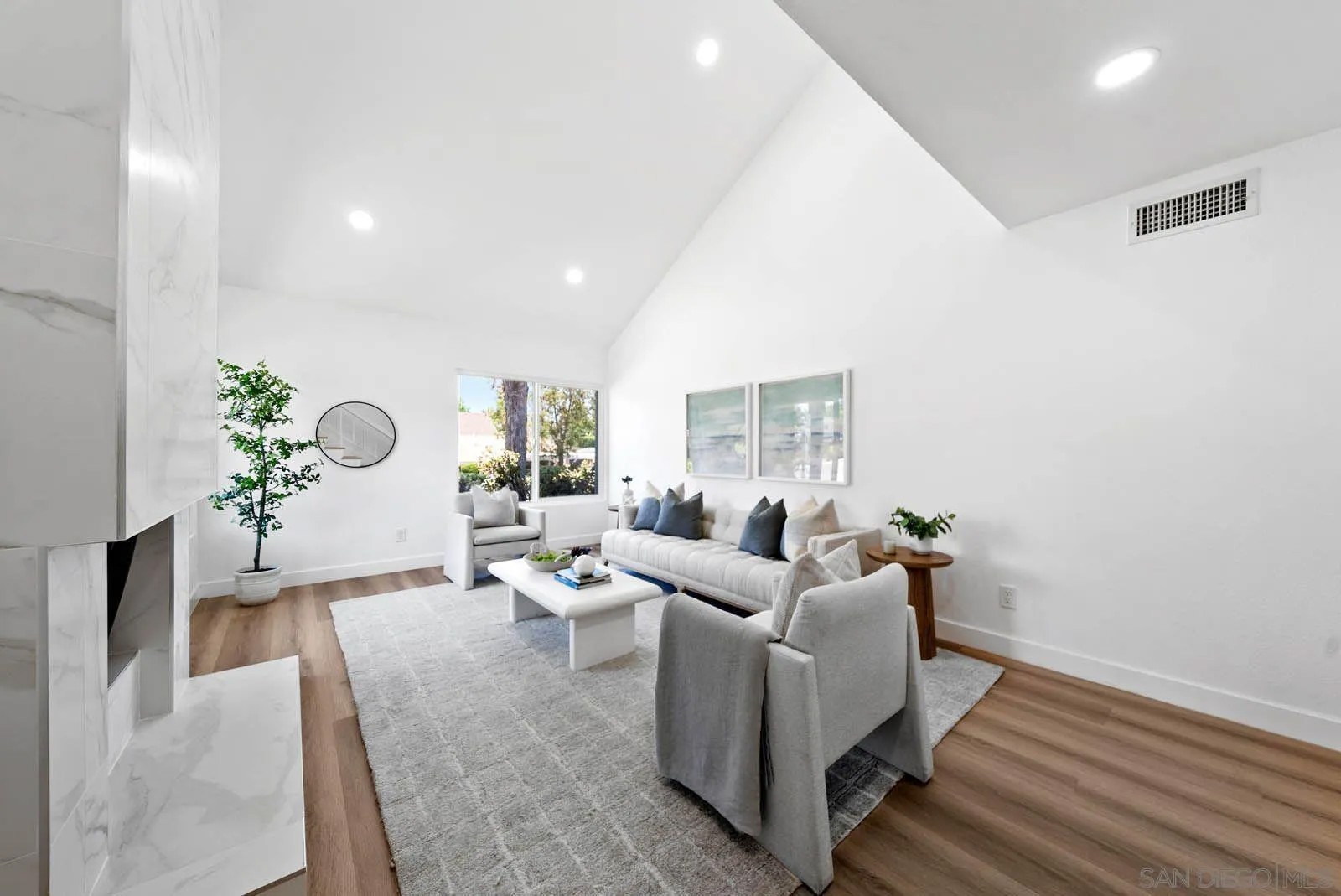 10602 Porto Ct