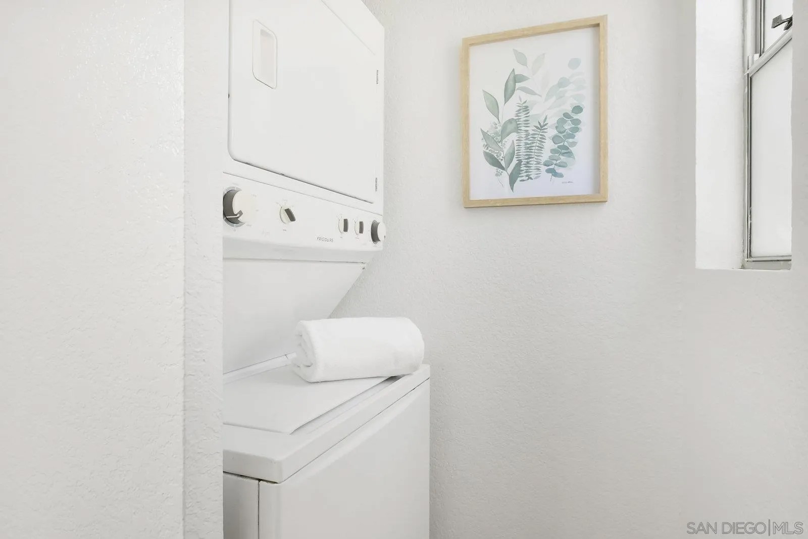 4777 Seminole Dr 118