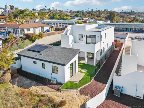 1860 Illion, San Diego, CA 92110 - #: 260005969