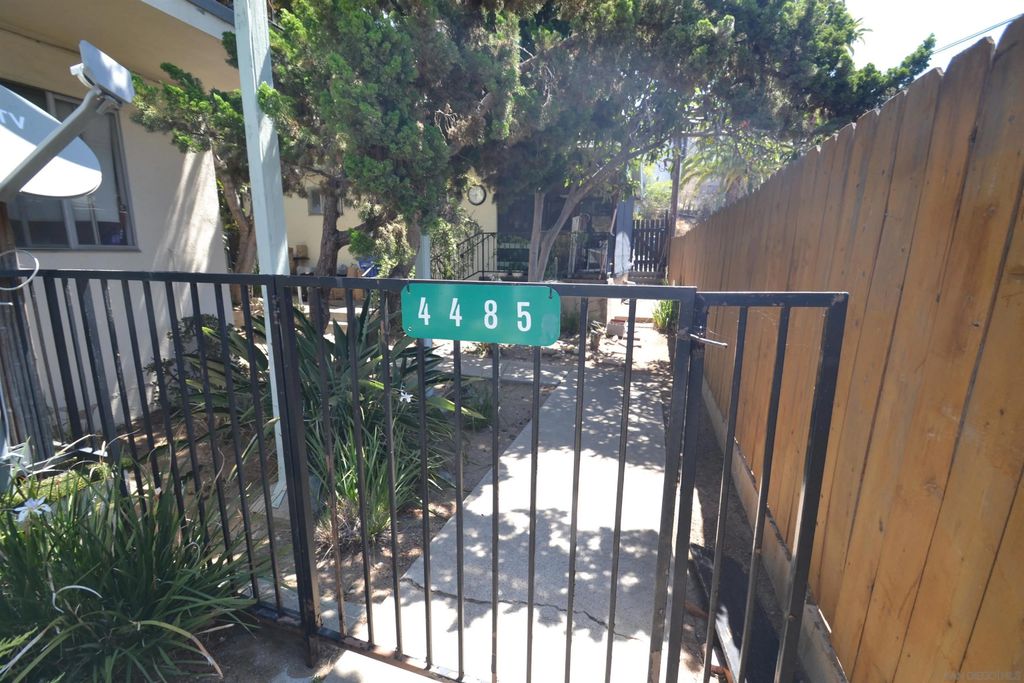 Photo of 4483-85 Palm Avenue, La Mesa, CA 91941 (MLS # 260017254)