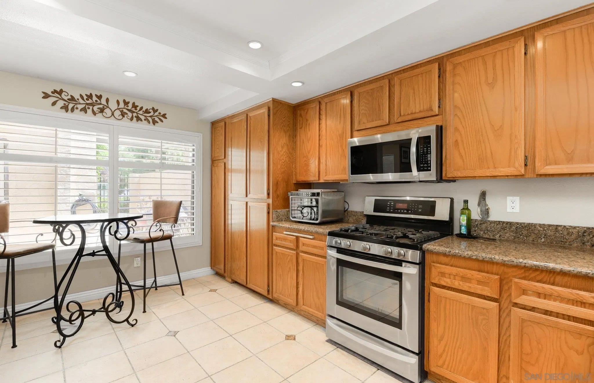 1036 Long Shadow Ct