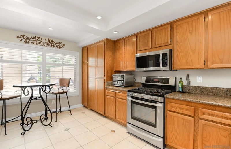 1036 Long Shadow Ct