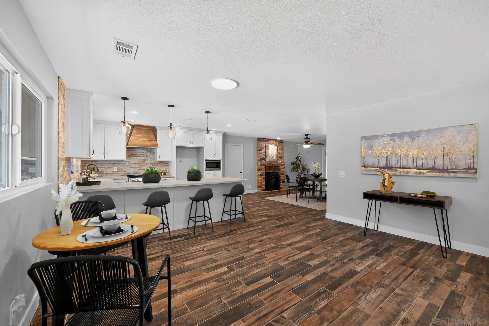 16604 swartz canyon rd