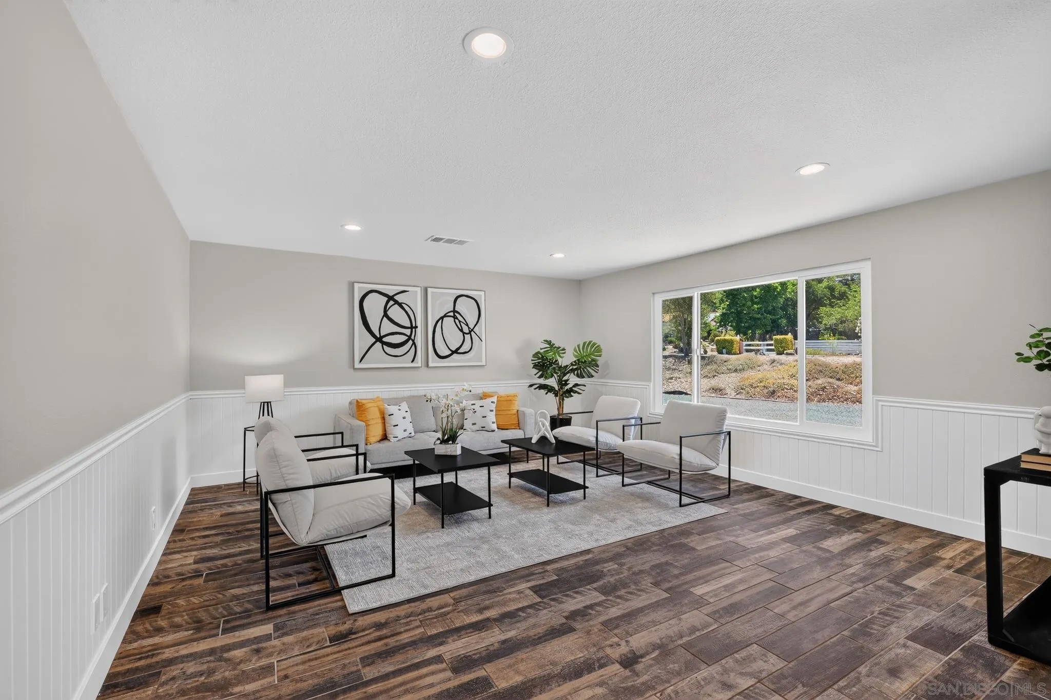 16604 swartz canyon rd