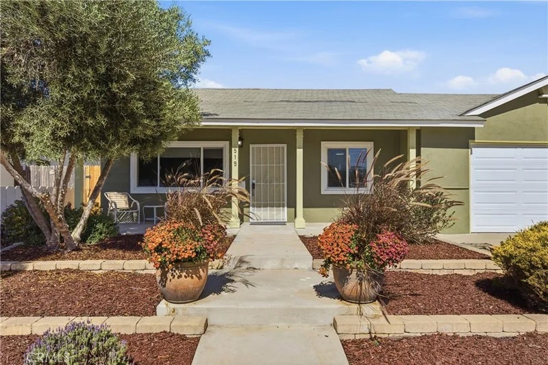 515 E Williams