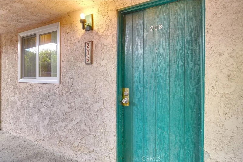 2940 N Verdugo 206