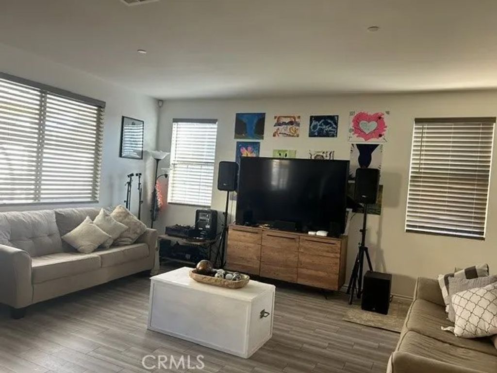 Photo of 1522 Tiger Eye LN, Beaumont, CA 92223 (MLS # CV26107527)