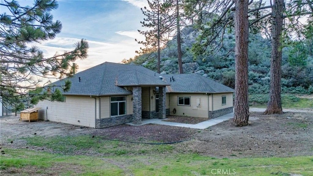 Photo of 26820 Stirrup Way, Tehachapi, CA 93561 (MLS # PI26065823)