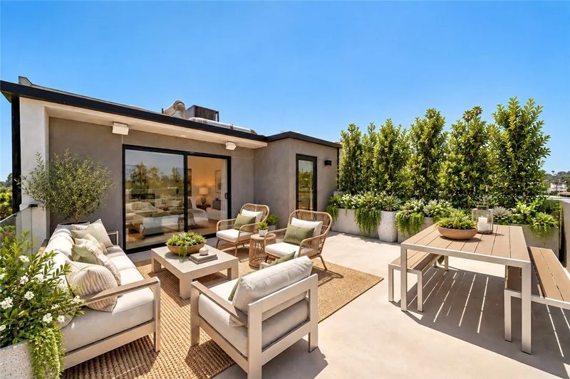 3859 S. Centinela Avenue