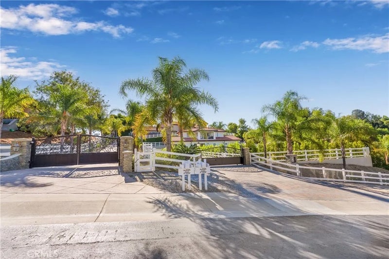 343 Bell Canyon