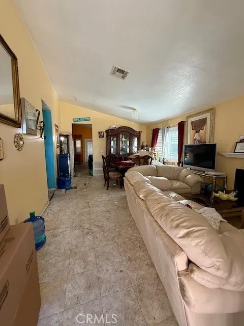 14393 Savanna Street