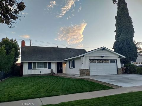 2758 W STOCTON Anaheim CA 92801