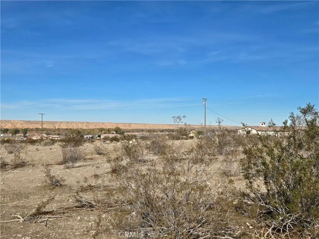 Photo of 0 National Trails Hwy 0469-261-04, Oro Grande, CA 92368 (MLS # HD25276050)