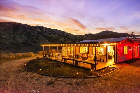 Tiny photo for 49490 Big Morongo Canyon Road, Morongo Valley, CA 92256 (MLS # JT25272548)