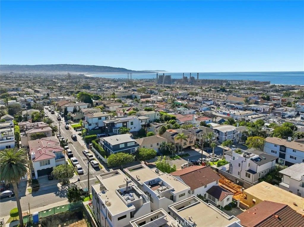 Photo of 959 5th Street #A, Hermosa Beach, CA 90254 (MLS # SB26004594)