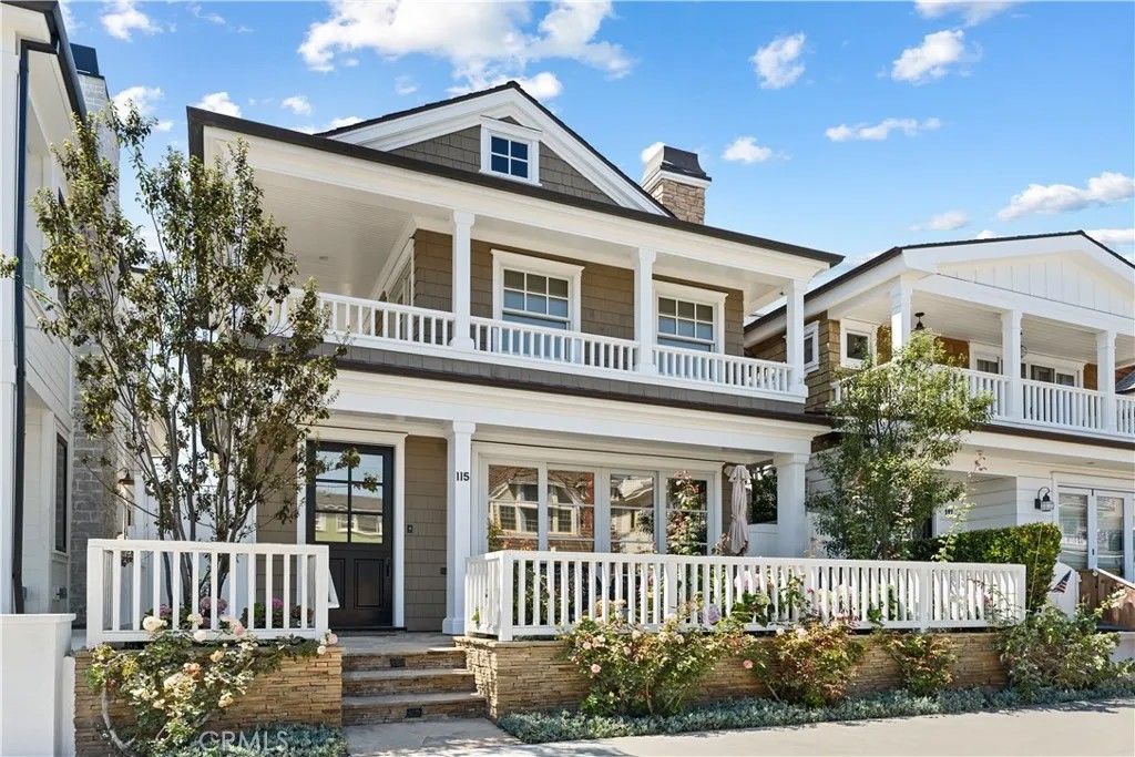 Photo of 115 Topaz AVE, Newport Beach, CA 92662 (MLS # NP26093432)