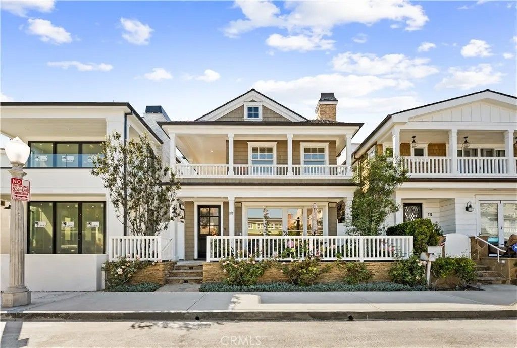 Photo of 115 Topaz AVE, Newport Beach, CA 92662 (MLS # NP26093432)