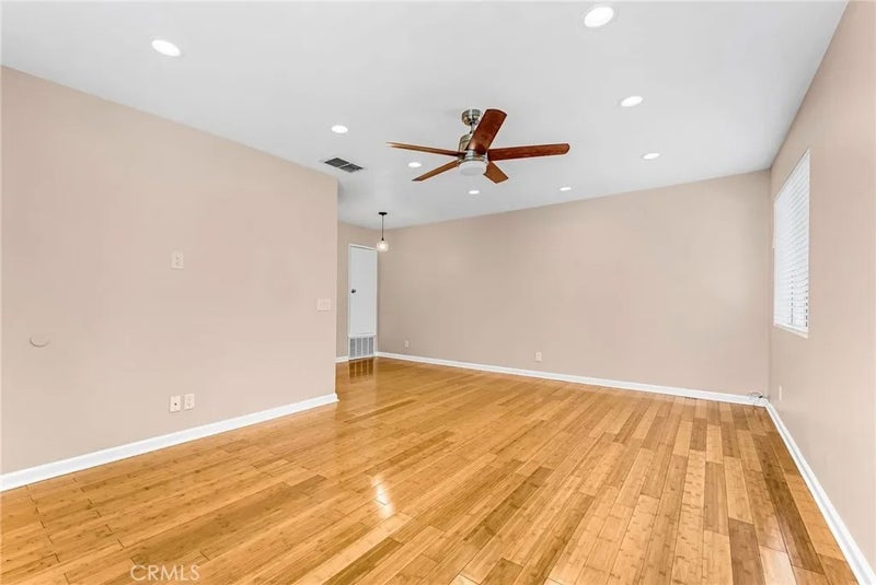 865 W 13th St 4