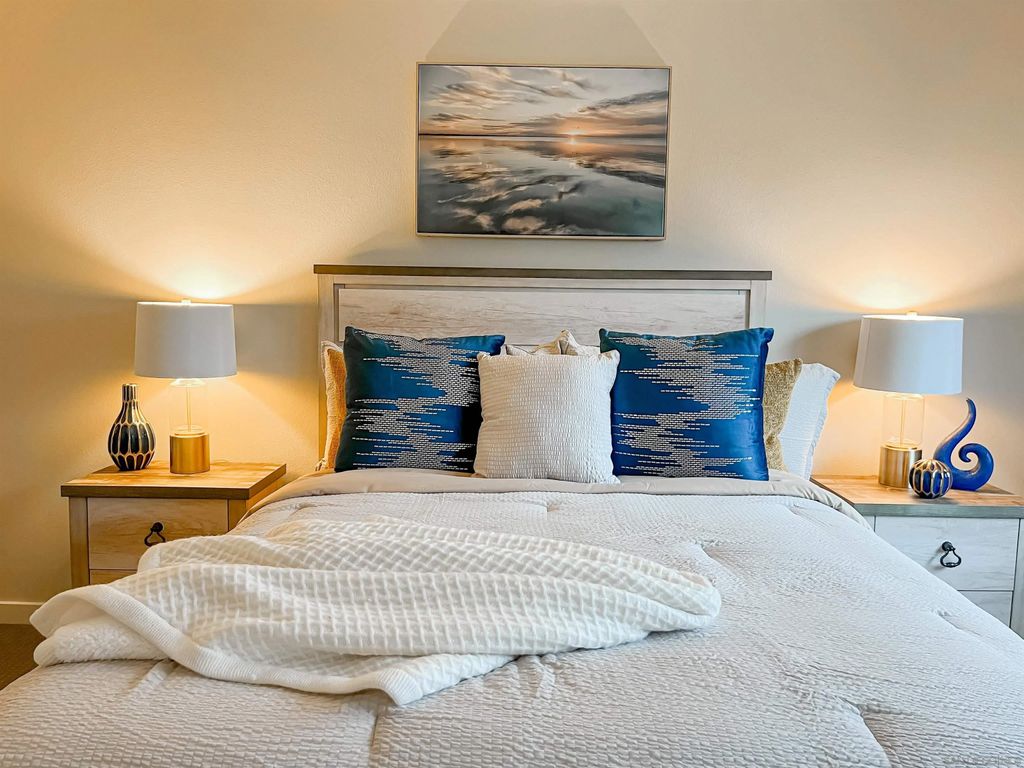 Photo of 854 Dana Point Way, Oceanside, CA 92058 (MLS # 250041145)