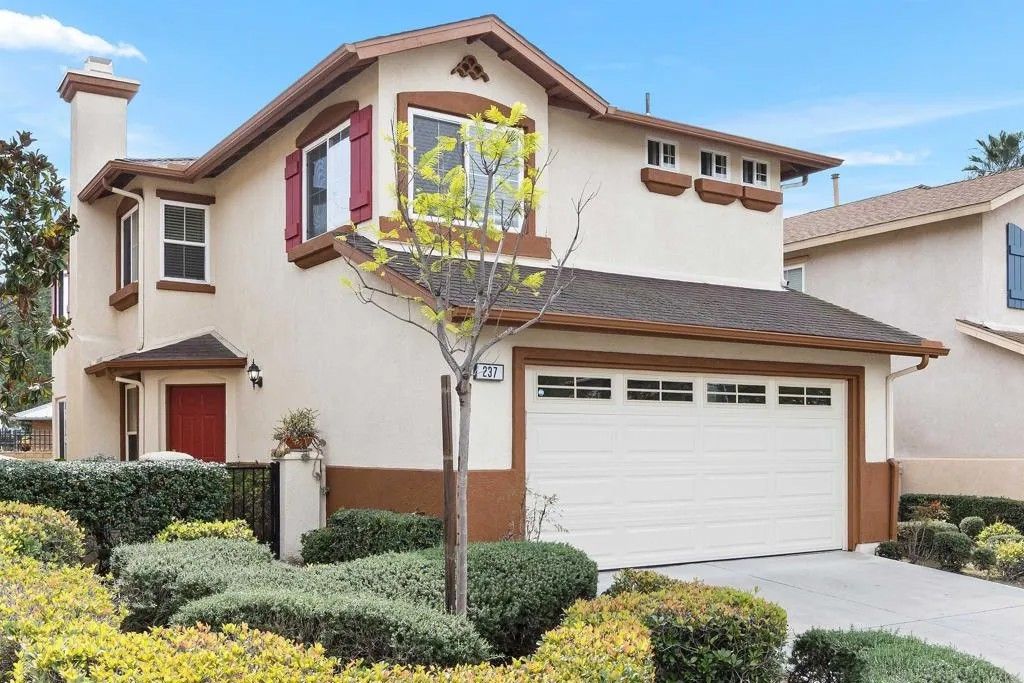 Photo of 237 Cedar Glen, Escondido, CA 92025 (MLS # NDP2601414)