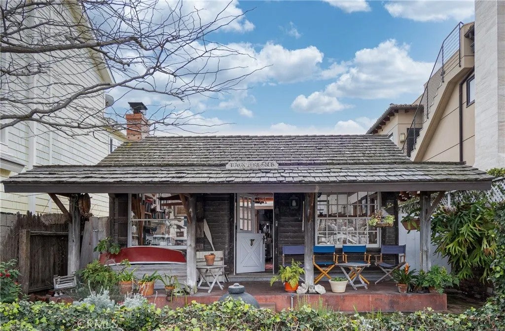 1207 N Bay Front