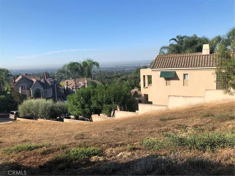 15915 Aurora Crest Drive