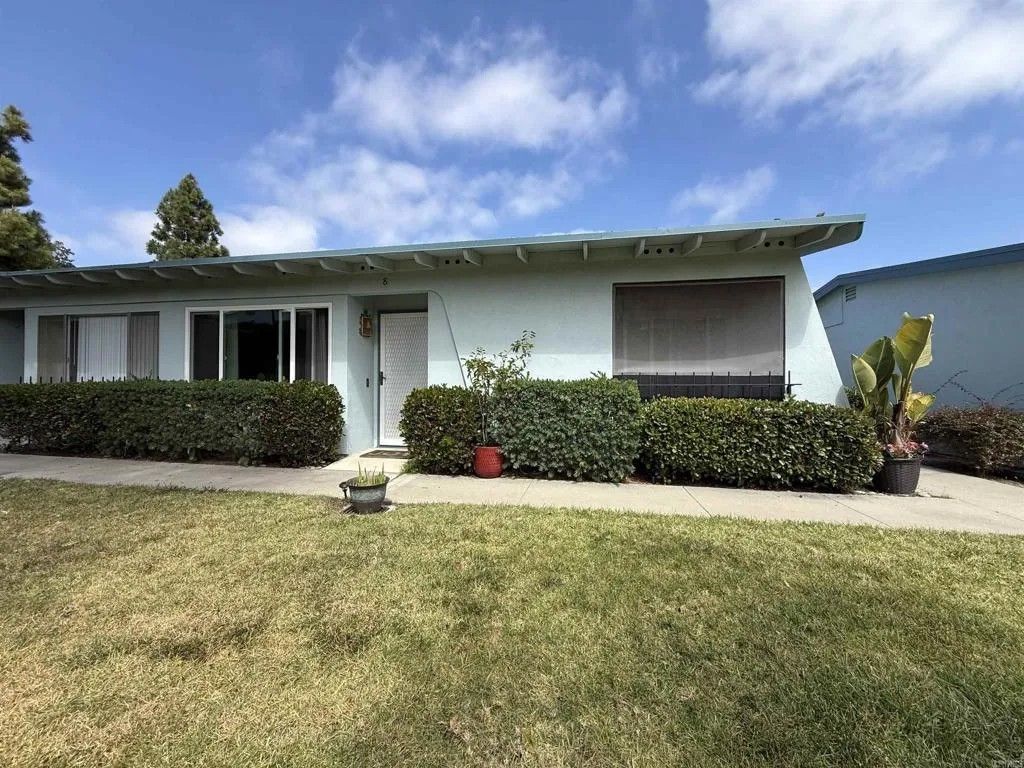 Photo of 3839 Vista Campana S #8, Oceanside, CA 92057 (MLS # NDP2603645)