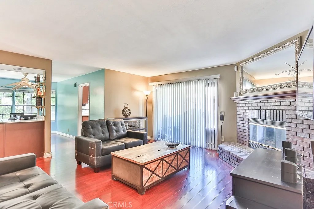 11092 Linda Lane B