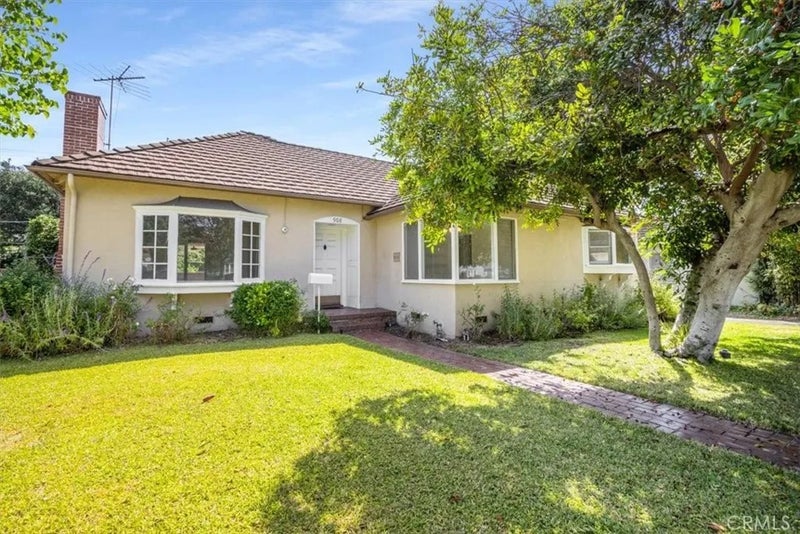 908 N Cordova