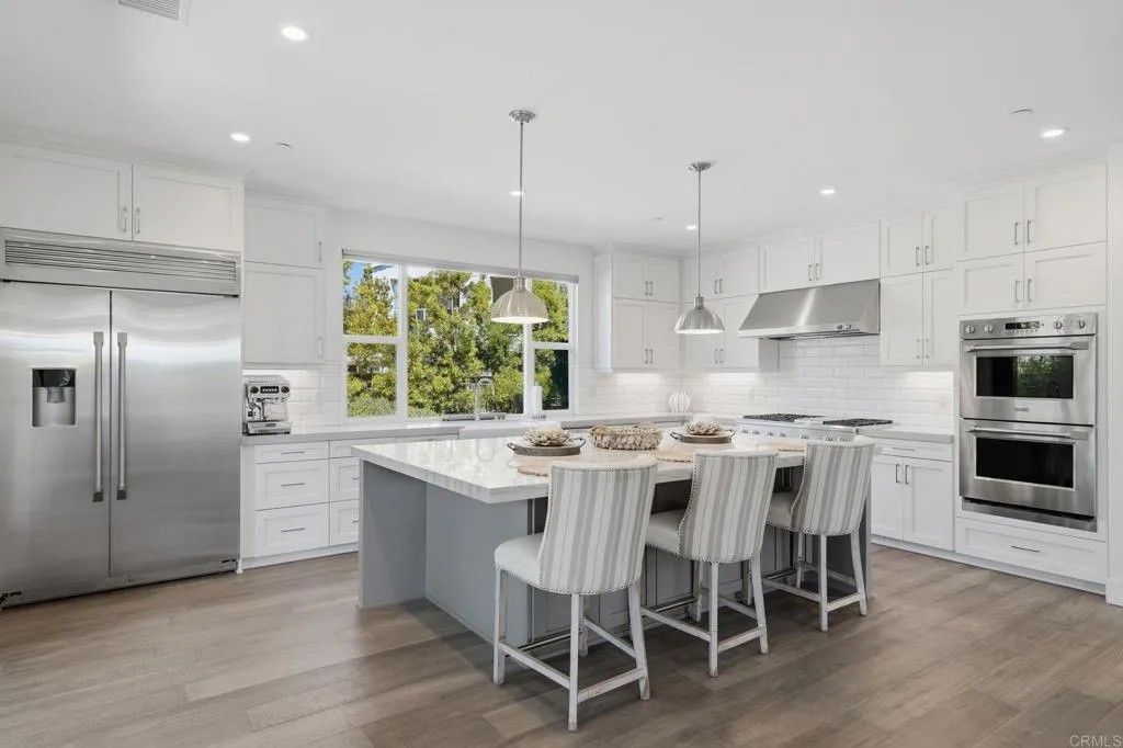 Photo of 374 Fulvia Street, Encinitas, CA 92024 (MLS # PTP2602329)