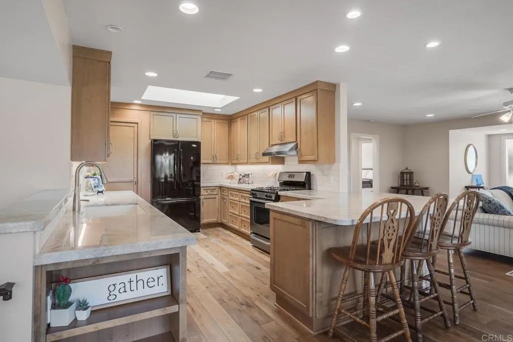 Photo of 2211 Winterwarm Dr, Fallbrook, CA 92028 (MLS # NDP2606327)