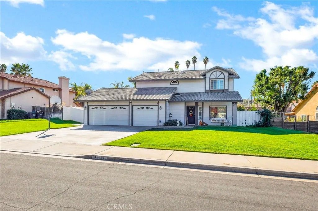 Photo of 42091 Bancroft Way, Hemet, CA 92544 (MLS # SW26099727)