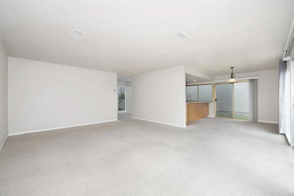 3808 Vista Campana South 26