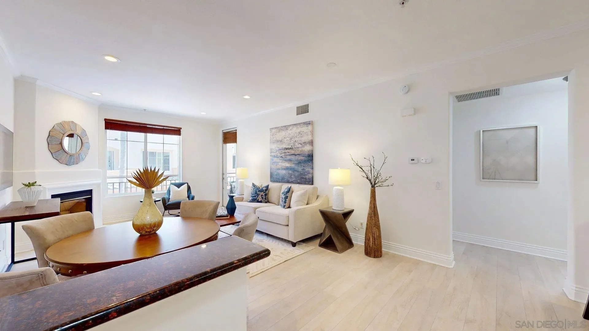 San Diego, California 92130, United States, 1 Bedroom Bedrooms, ,1 BathroomBathrooms,Residential,Active,201771