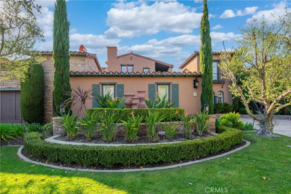 7 Ocean Heights Drive