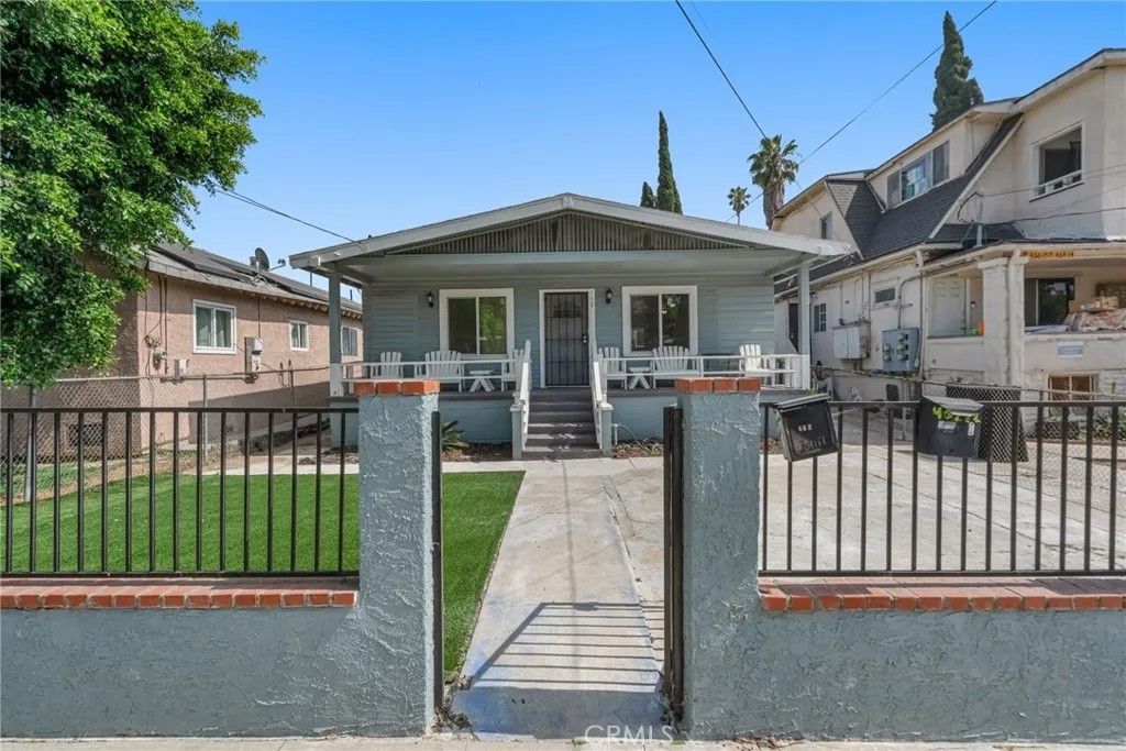 Photo of 462 Camulos Street, Los Angeles, CA 90033 (MLS # PW26072192)