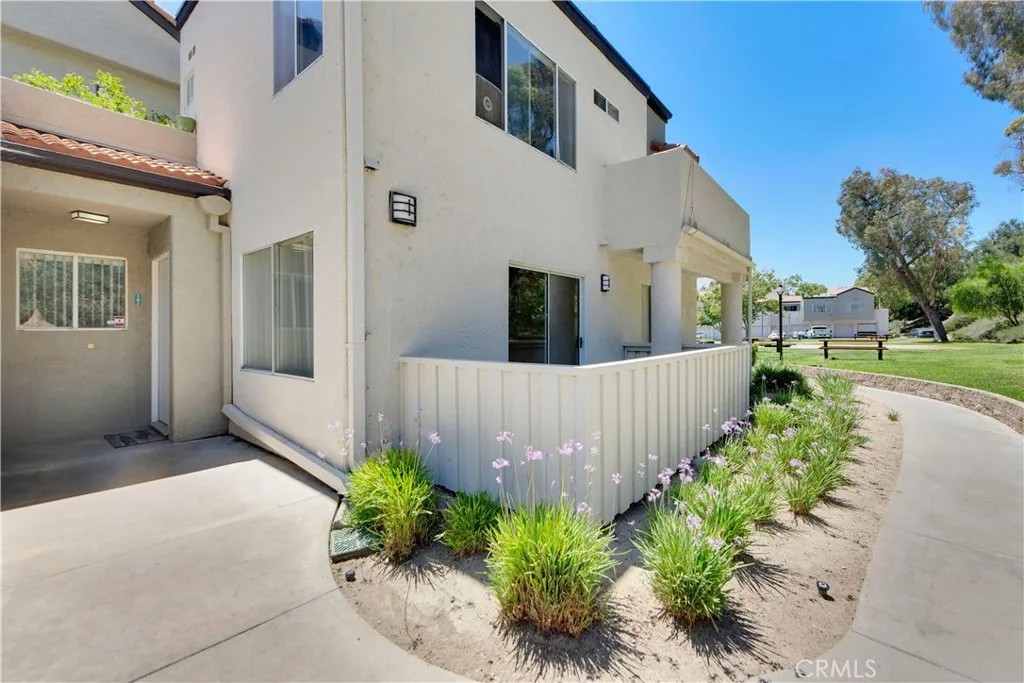 21203 Trumpet Drive 102