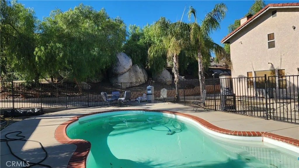 Photo of 23729 Citrus Avenue, Perris, CA 92570 (MLS # IV26058596)