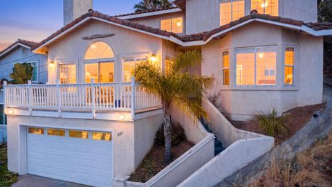 Photo of 1227 La Mesa Ave, Spring Valley, CA 91977 (MLS # 260010221)
