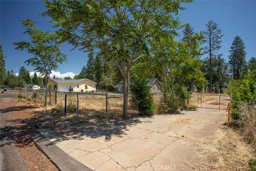7170 Clark