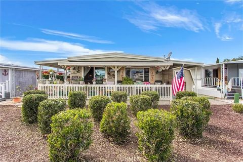 Photo of 5001 W Florida Ave #81, Hemet, CA 92545 (MLS # IG26048165)